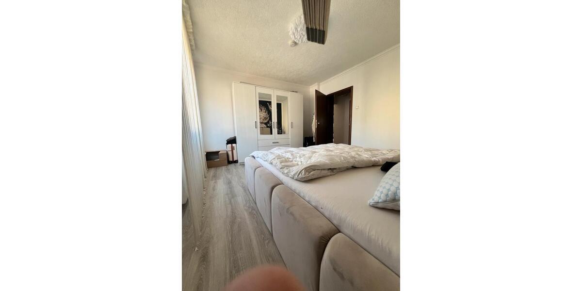 Etagenwohnung Andernach - 5 Zimmer, 90 m&sup2;, 975&euro; | Angebot:26692698