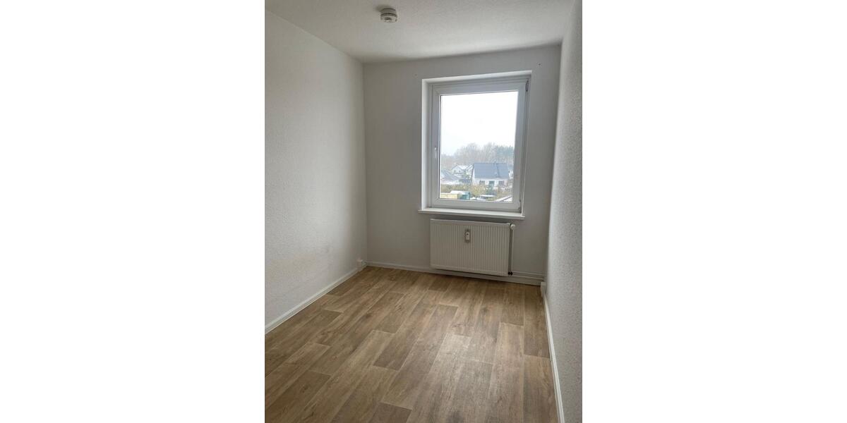 Etagenwohnung Neustadt (Dosse) - 3 Zimmer, 57 m&sup2;, 400&euro; | Angebot:24865682