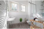 Wohnen auf Zeit Wilhelmshaven Heppens - 50 Zimmer, 300 m&sup2;, 20&euro; | Angebot:26553815