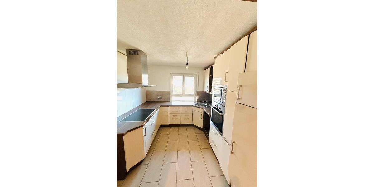 Etagenwohnung Niederstotzingen - 5 Zimmer, 147 m&sup2;, 1.250&euro; | Angebot:25269561