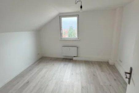 Dachgeschoßwohnung Rathenow - 2 Zimmer, 97 m&sup2;, 760&euro; | Angebot:26163984