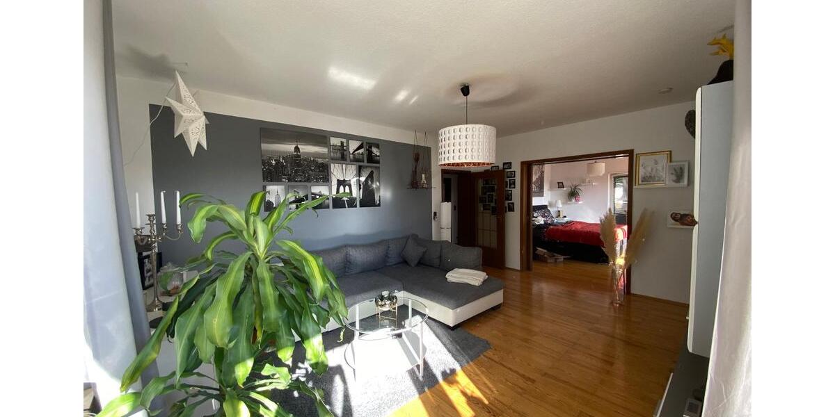 Erdgeschoßwohnung Siegen - 3 Zimmer, 85 m&sup2;, 892&euro; | Angebot:25891434