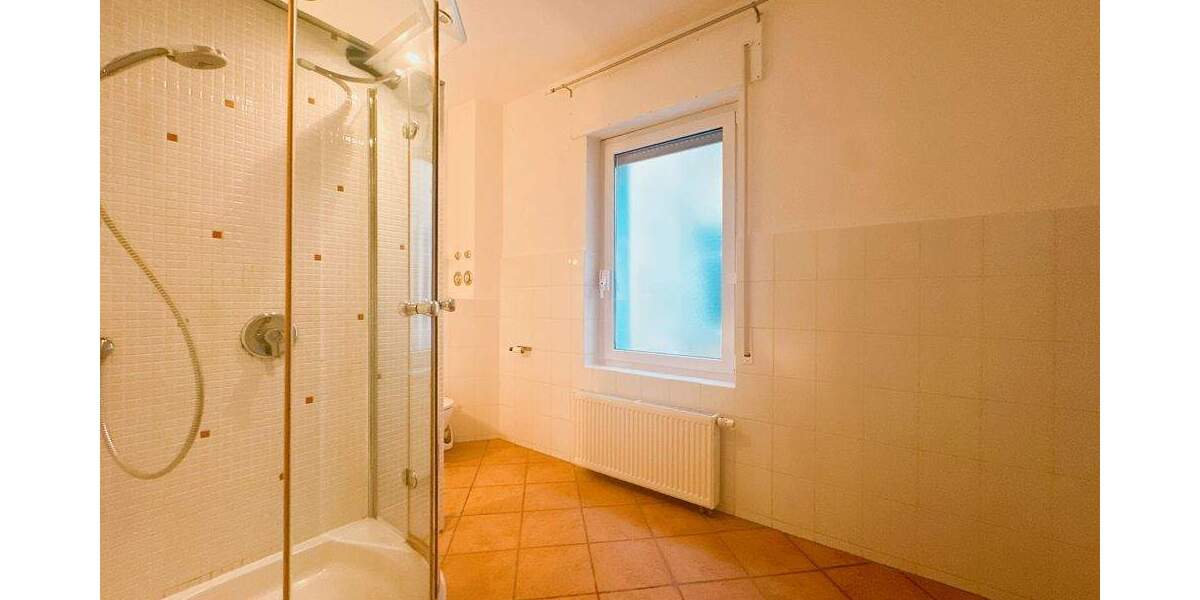 Etagenwohnung Bielefeld / Innenstadt-Ost Innenstadt - 3 Zimmer, 115 m&sup2;, 960&euro; | Angebot:24683671