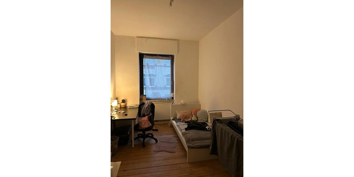 Wohnen auf Zeit Karlsruhe Mühlburg - 5 Zimmer, 15 m&sup2;, 450&euro; | Angebot:25173750