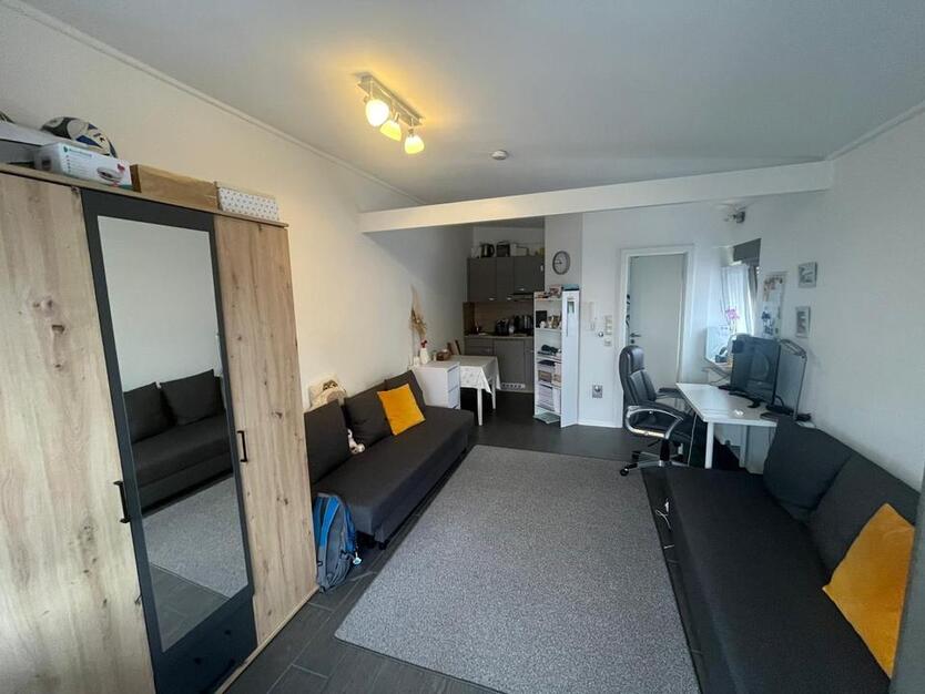 ein Zimmer aprtment