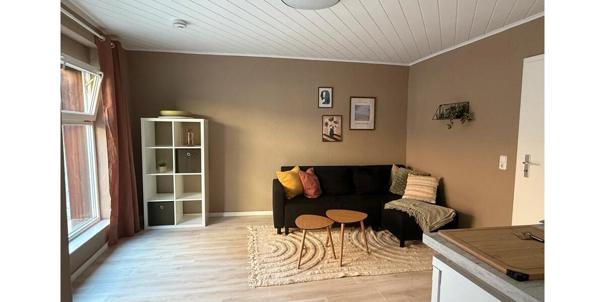 Erdgeschoßwohnung Stendal - 1.5 Zimmer, 30 m&sup2;, 400&euro; | Angebot:24936133