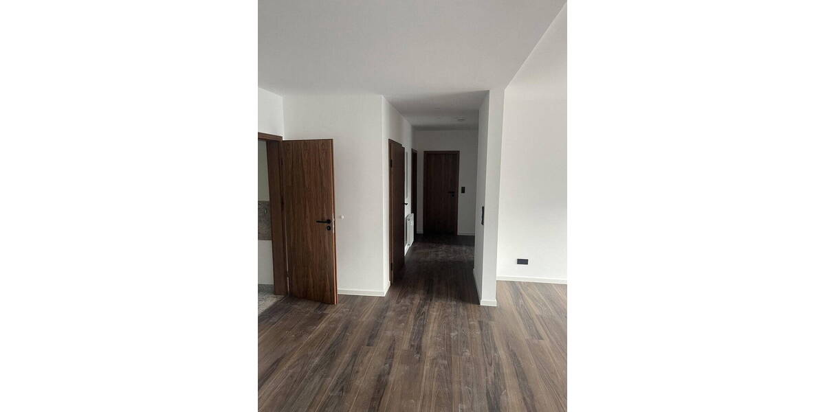 Etagenwohnung Mannheim Sandhofen - 3 Zimmer, 115 m&sup2;, 1.380&euro; | Angebot:26762618