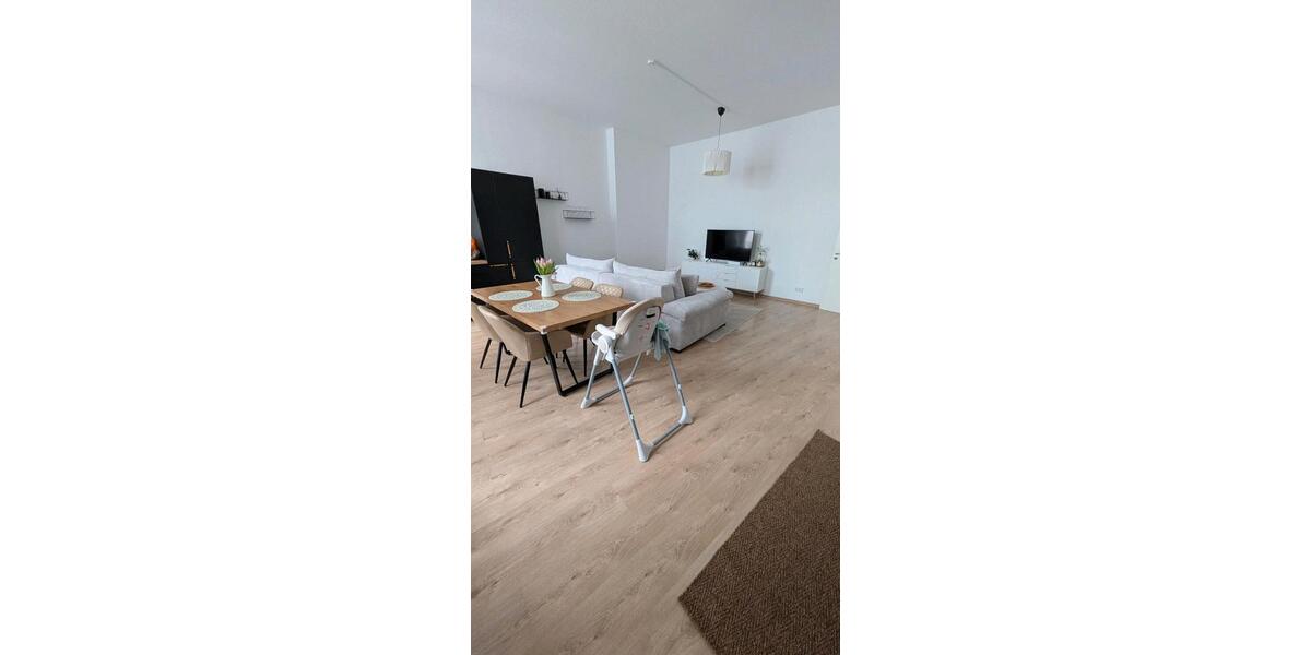 Etagenwohnung Magdeburg Lemsdorf - 4 Zimmer, 106 m&sup2;, 1.057&euro; | Angebot:24741434