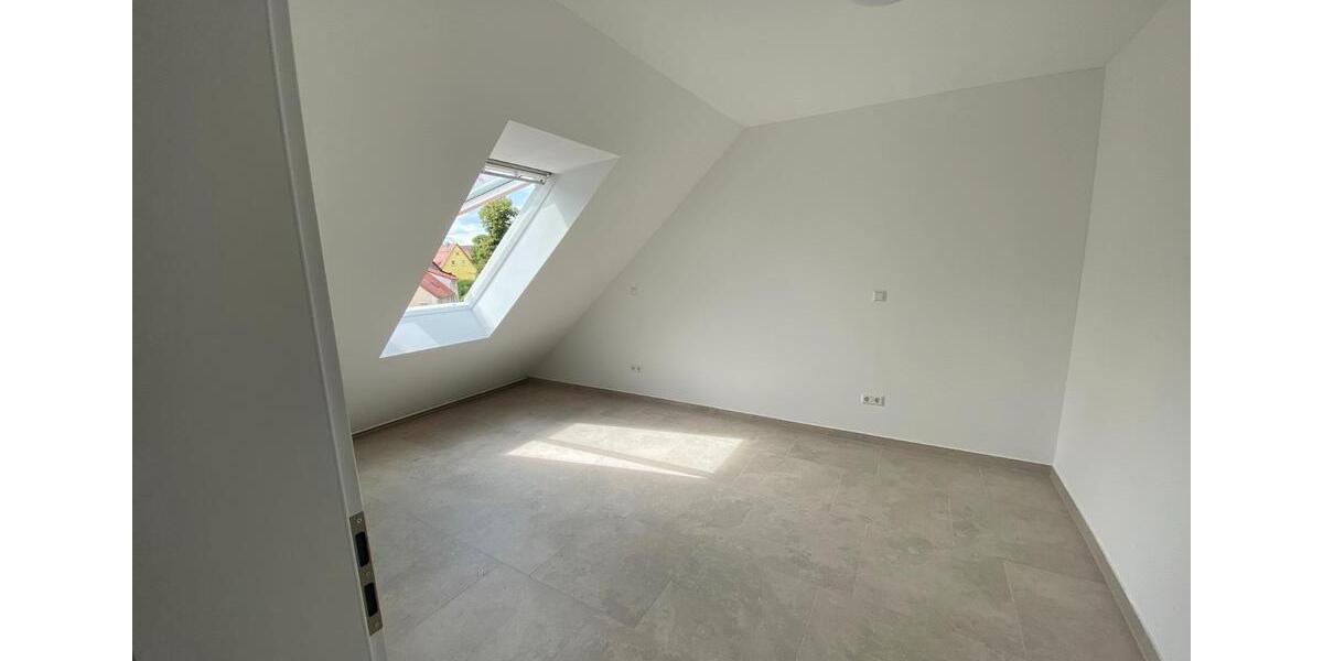 Dachgeschoßwohnung Senden - 2 Zimmer, 56 m&sup2;, 825&euro; | Angebot:26251074