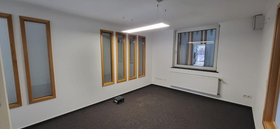 Gewerbeobjekt Schmallenberg - 900&euro; | Angebot:24089254