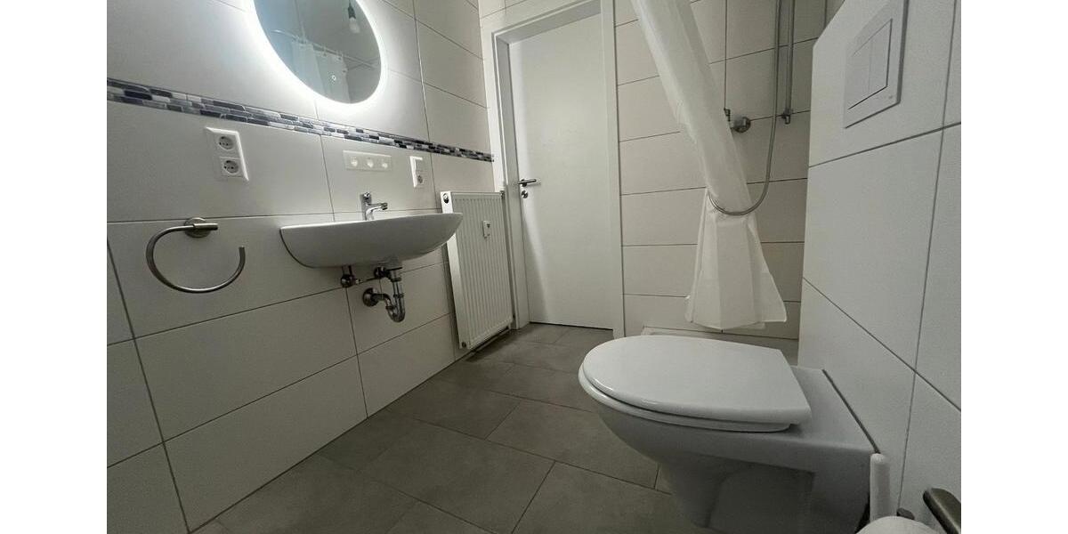 Dachgeschoßwohnung Zell (Mosel) - 1 Zimmer, 72 m&sup2;, 620&euro; | Angebot:25872319