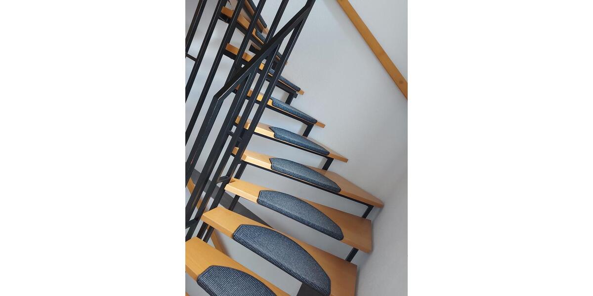 Dachgeschoßwohnung Rauschenberg - 5 Zimmer, 89 m&sup2;, 700&euro; | Angebot:26482957