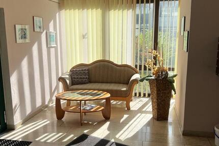 Eine schöne möblierte Wohnung 1 zimmer