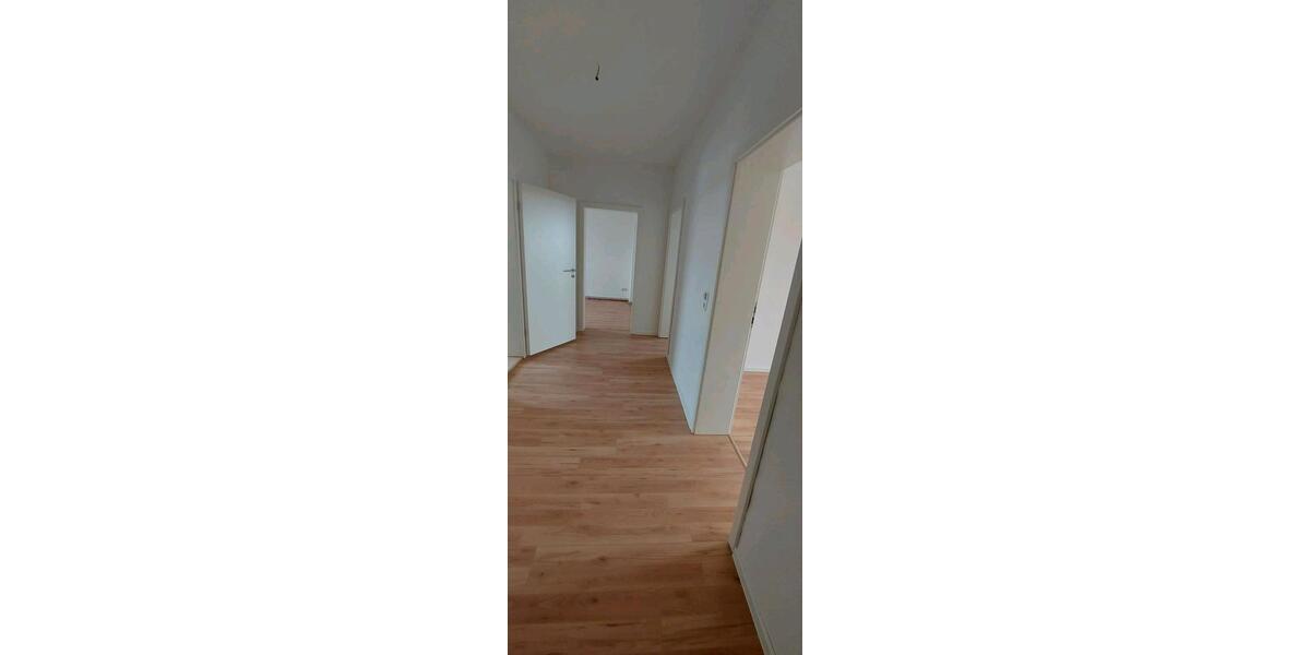 Etagenwohnung Bennewitz - 3 Zimmer, 67 m&sup2;, 700&euro; | Angebot:26343879