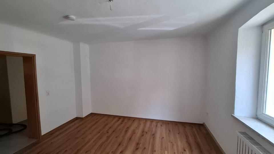 Erdgeschoßwohnung Gerolzhofen - 3 Zimmer, 75 m&sup2;, 432&euro; | Angebot:26425727