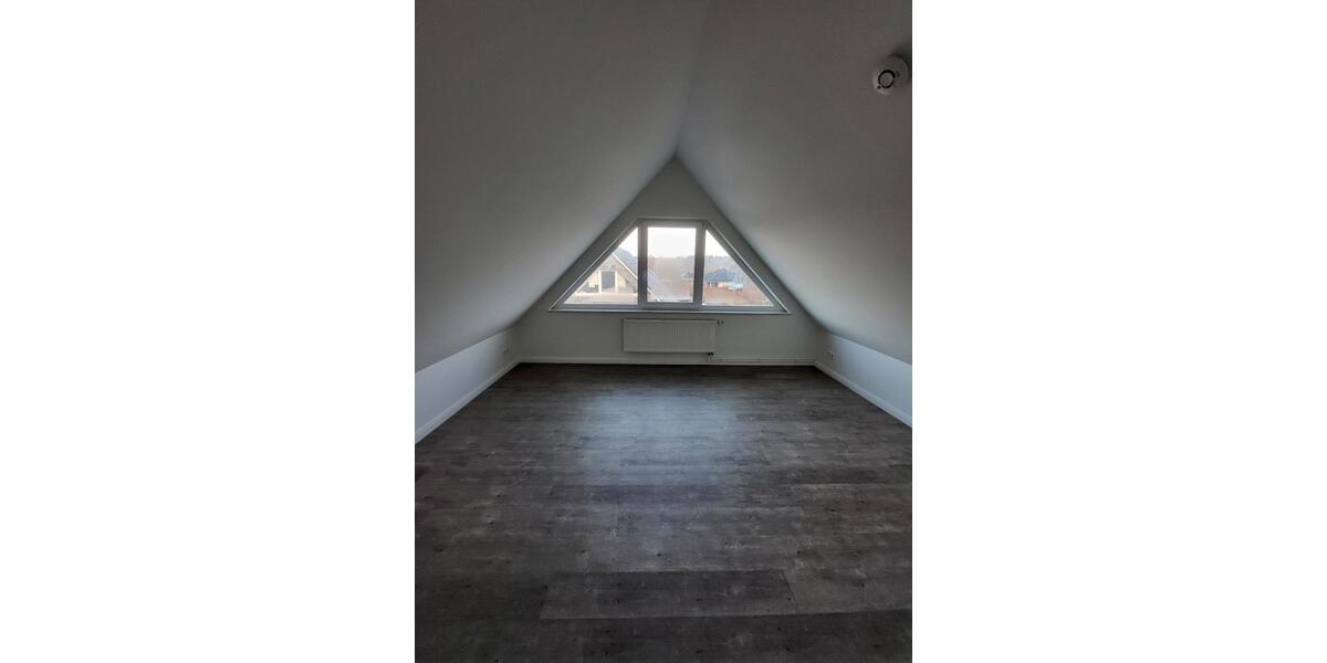 Doppelhaushälfte Scharbeutz - 4 Zimmer, 107 m&sup2;, 1.600&euro; | Angebot:23837964