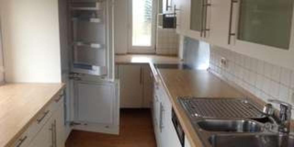 Dachgeschoßwohnung Bad Oldesloe - 3.5 Zimmer, 90 m&sup2;, 1.200&euro; | Angebot:24823930