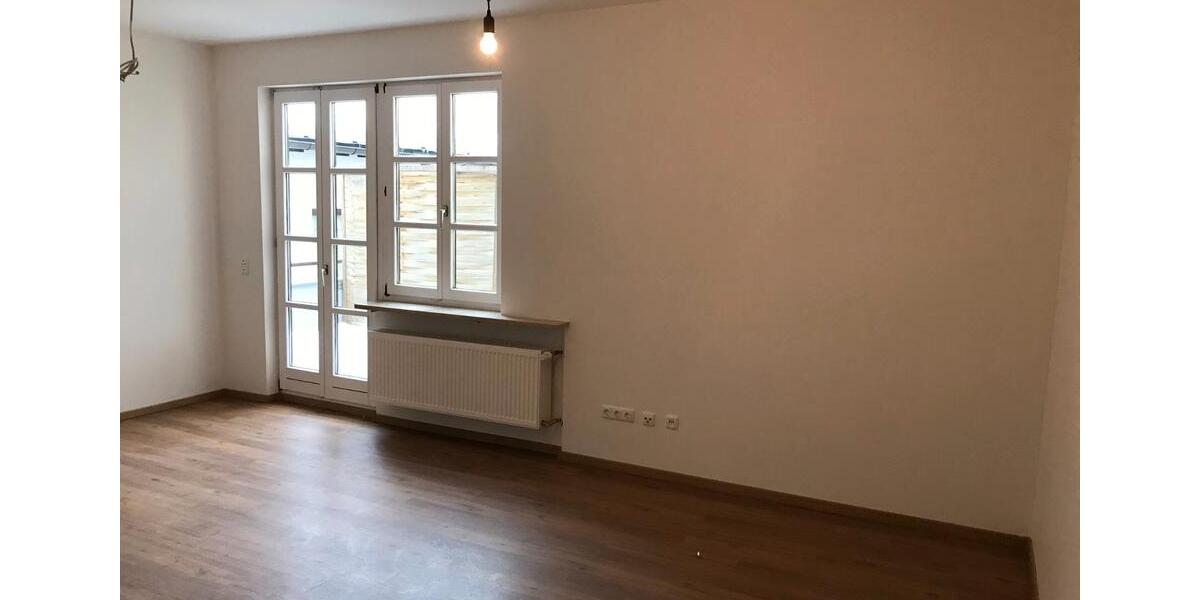 Etagenwohnung Zwiesel - 2.5 Zimmer, 67 m&sup2;, 500&euro; | Angebot:26250097