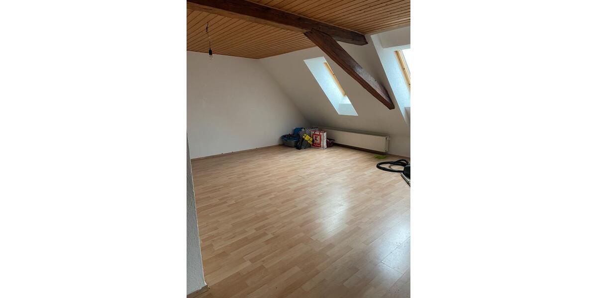 Maisonettenwohnung Wasungen - 3 Zimmer, 93 m&sup2;, 500&euro; | Angebot:24767277