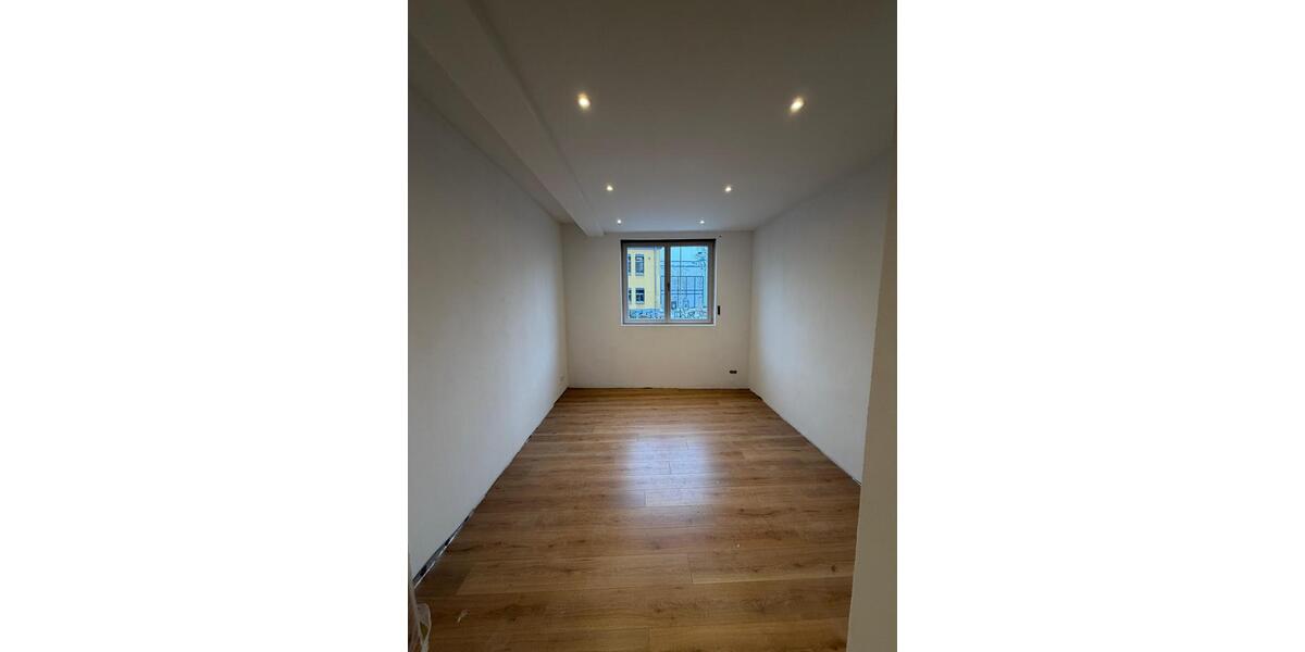 Erdgeschoßwohnung Buckenhof - 1 Zimmer, 23 m&sup2;, 694&euro; | Angebot:24819911