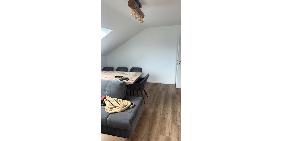 Dachgeschoßwohnung Steinach - 3 Zimmer, 85 m&sup2;, 950&euro; | Angebot:26415040