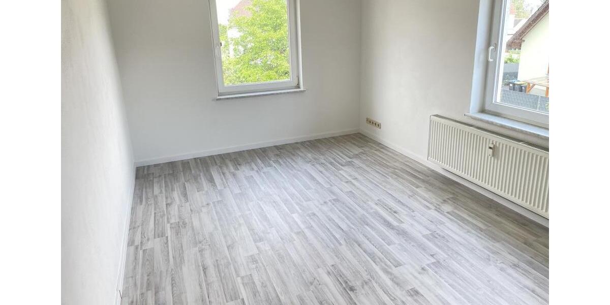 Etagenwohnung Zeithain - 2 Zimmer, 48 m&sup2;, 250&euro; | Angebot:25559076