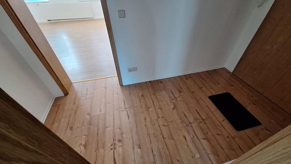 2-Raum Wohnung, provisionsfrei, 1.OG, renoviert 2 zimmer