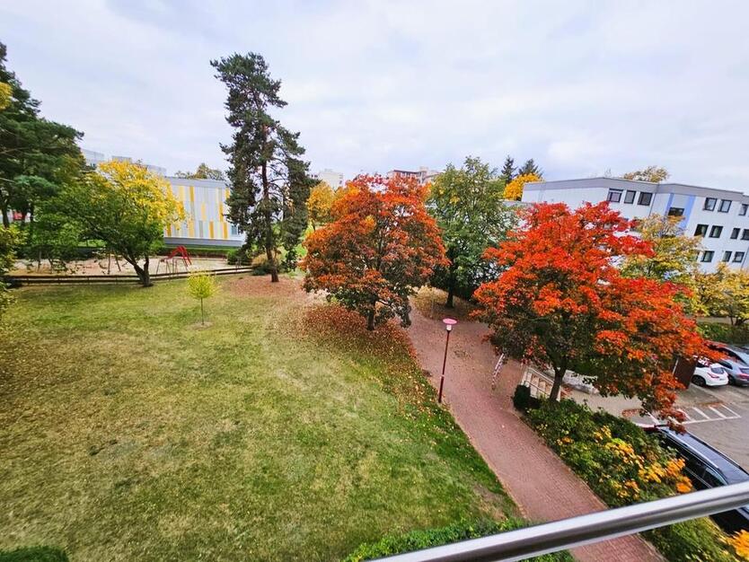 Helle, renovierte 3-Zi.-Wohnung mit Balkon im Altwarmbüchen 3 zimmer