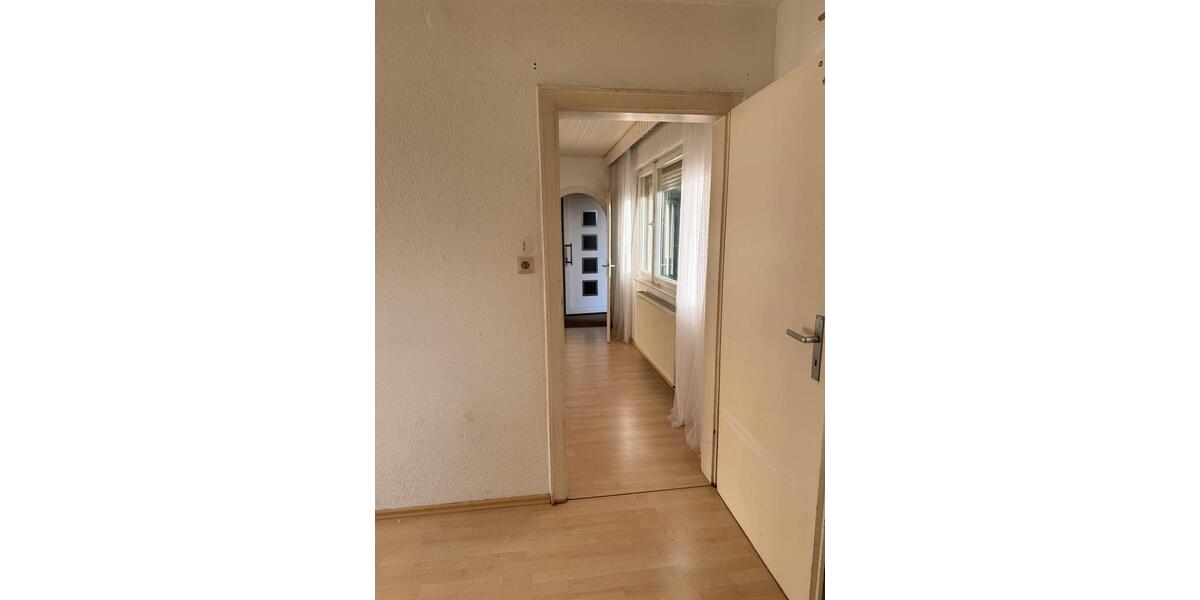 Erdgeschoßwohnung Bad Kissingen - 4 Zimmer, 77 m&sup2;, 650&euro; | Angebot:26525688