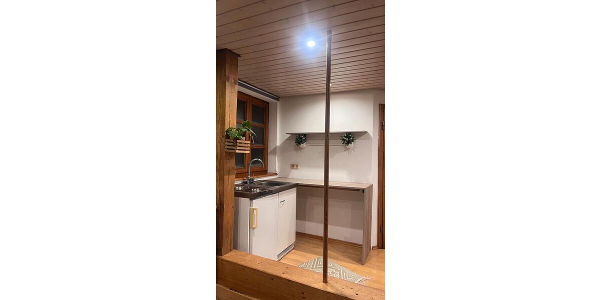 Dachgeschoßwohnung Walsdorf - 1 Zimmer, 30 m&sup2;, 250&euro; | Angebot:24726635