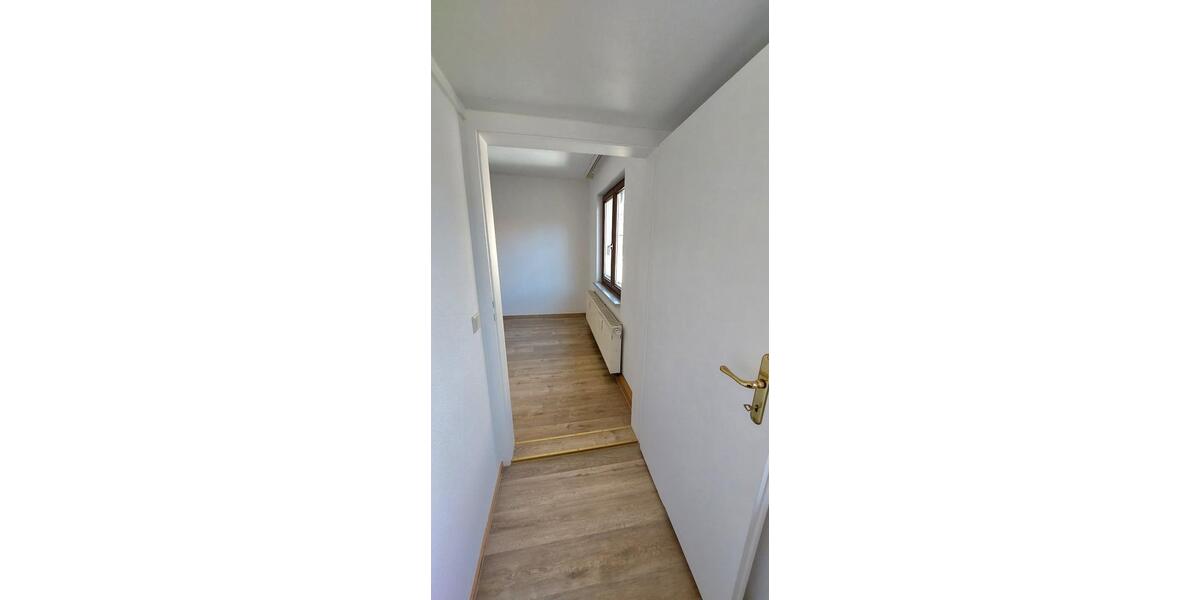 Etagenwohnung Rudolstadt - 2 Zimmer, 67 m&sup2;, 603&euro; | Angebot:24997161