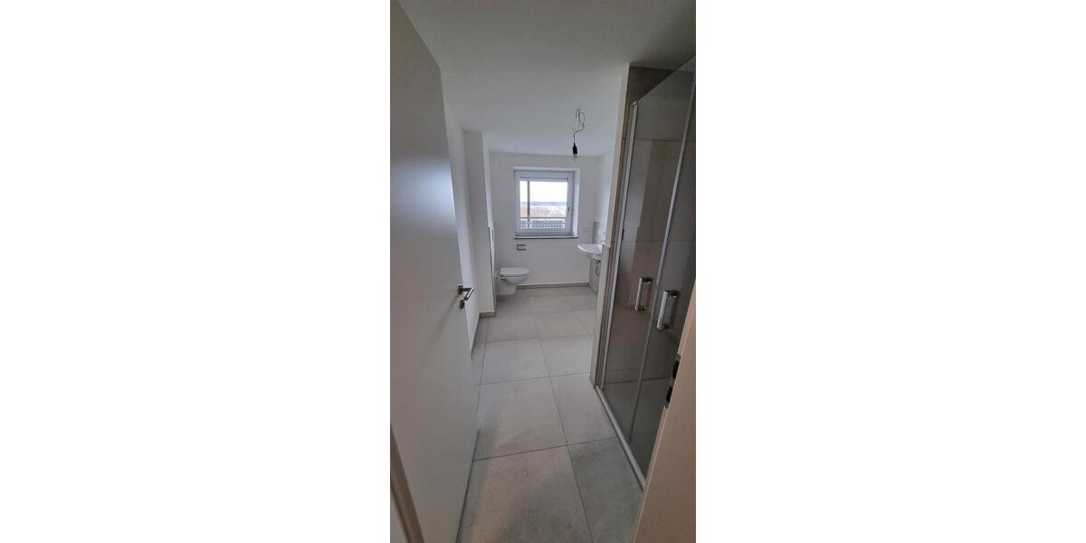 Etagenwohnung Mühldorf am Inn - 3 Zimmer, 84 m&sup2;, 1.120&euro; | Angebot:26233553