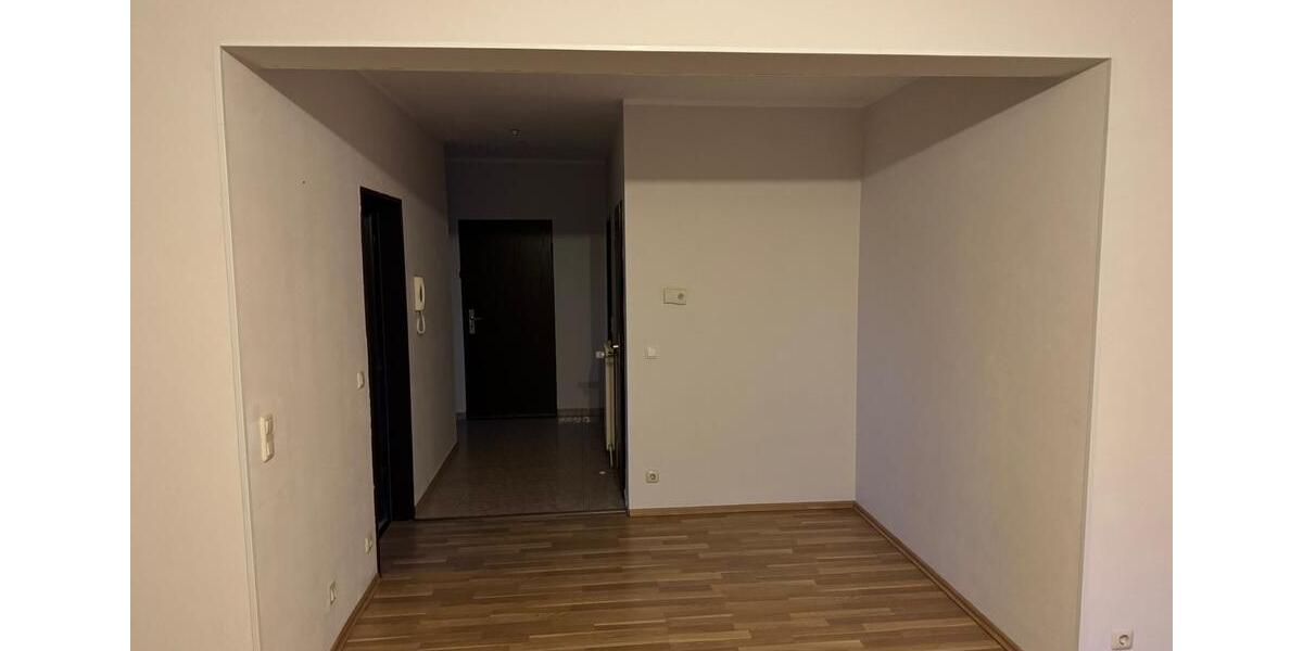Etagenwohnung Höhr-Grenzhausen Grenzhausen - 3 Zimmer, 93 m&sup2;, 900&euro; | Angebot:26313784