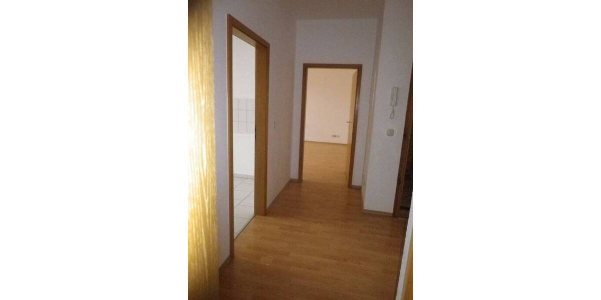 Etagenwohnung Altenburg - 3 Zimmer, 70 m&sup2;, 430&euro; | Angebot:24402003