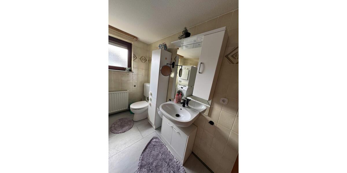 Zimmervermietung in Immenhausen ab 15.01 – Frau oder Paar 2 zimmer