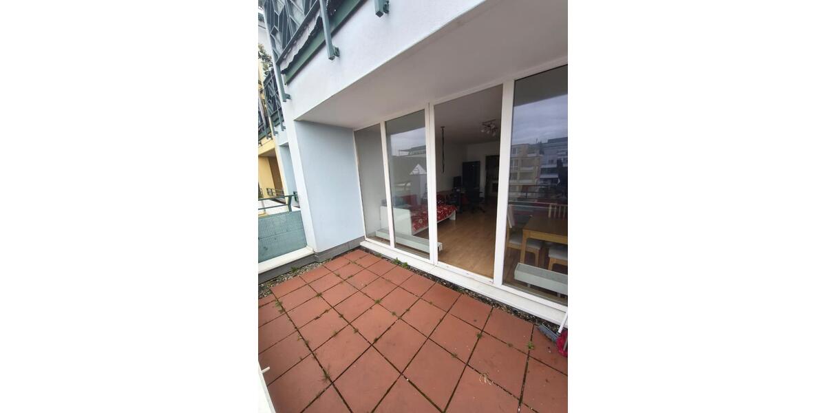 Wohnen auf Zeit Düsseldorf Heerdt - 2 Zimmer, 65 m&sup2;, 990&euro; | Angebot:25937074