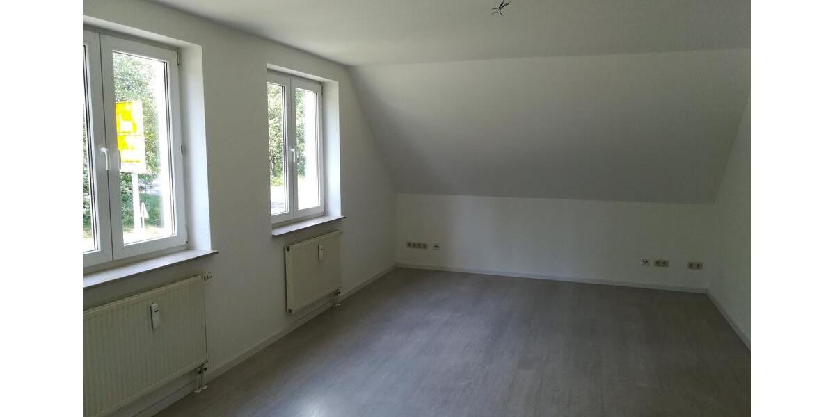 Dachgeschoßwohnung Parchim - 2 Zimmer, 62 m&sup2;, 470&euro; | Angebot:25875148