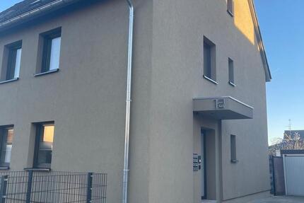 Wohnung Eschweiler - 2 Zimmer, 45 m&sup2;, 1.300&euro; | Angebot:25640094
