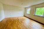 Dachgeschoßwohnung Esslingen am Neckar - 3 Zimmer, 93 m&sup2;, 1.625&euro; | Angebot:26489751