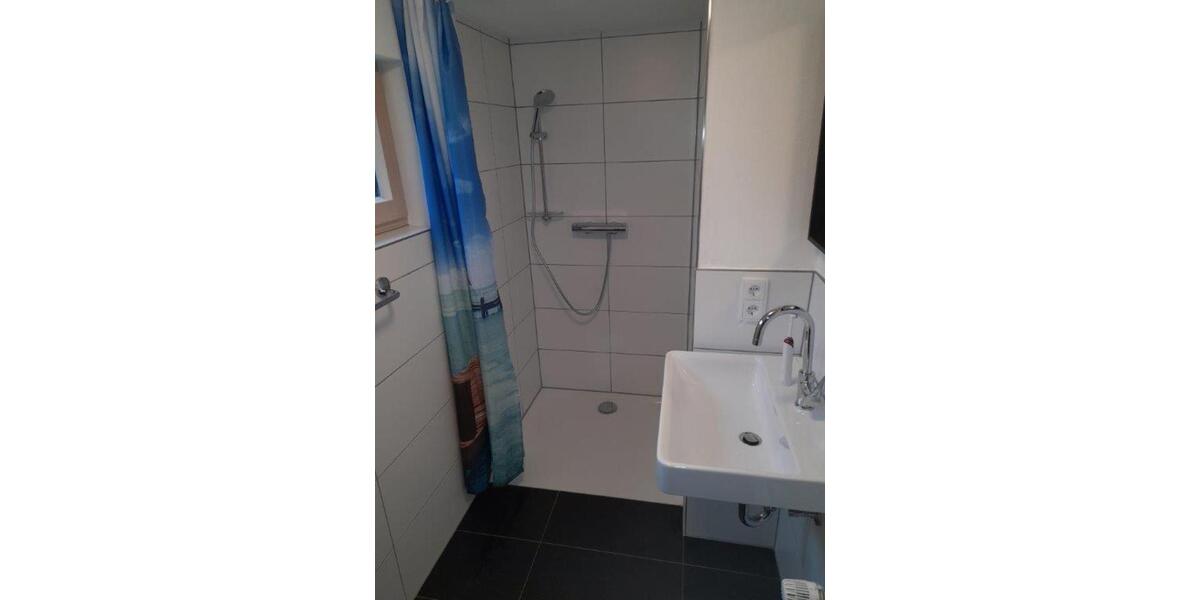 Wohnen auf Zeit Leverkusen Opladen - 4 Zimmer, 110 m&sup2;, 19&euro; | Angebot:25338131