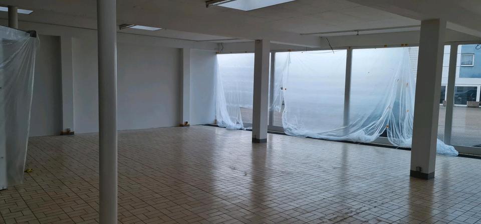 Vielseitig nutzbare Räumlichkeiten in Top-Lage von Düren zimmer