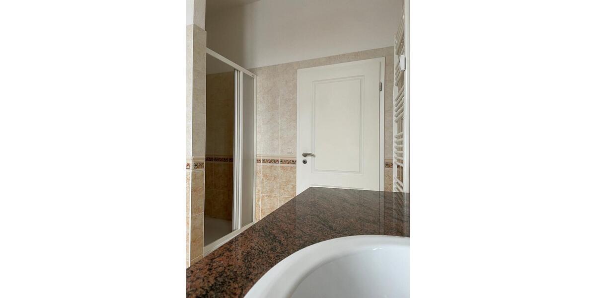 2 Zimmer | offene Wohnküche | West-Balkon | EBK 2 zimmer