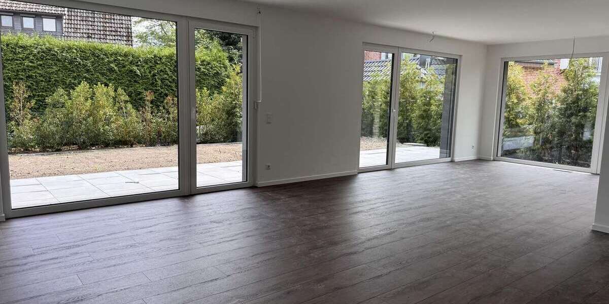 Etagenwohnung Verl - 4 Zimmer, 145 m&sup2;, 1.700&euro; | Angebot:26394699
