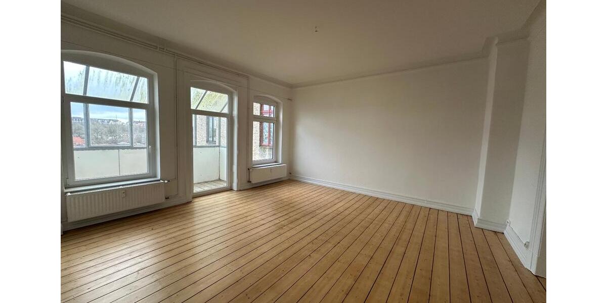 Etagenwohnung Flensburg - 4 Zimmer, 115 m&sup2;, 1.100&euro; | Angebot:24418118