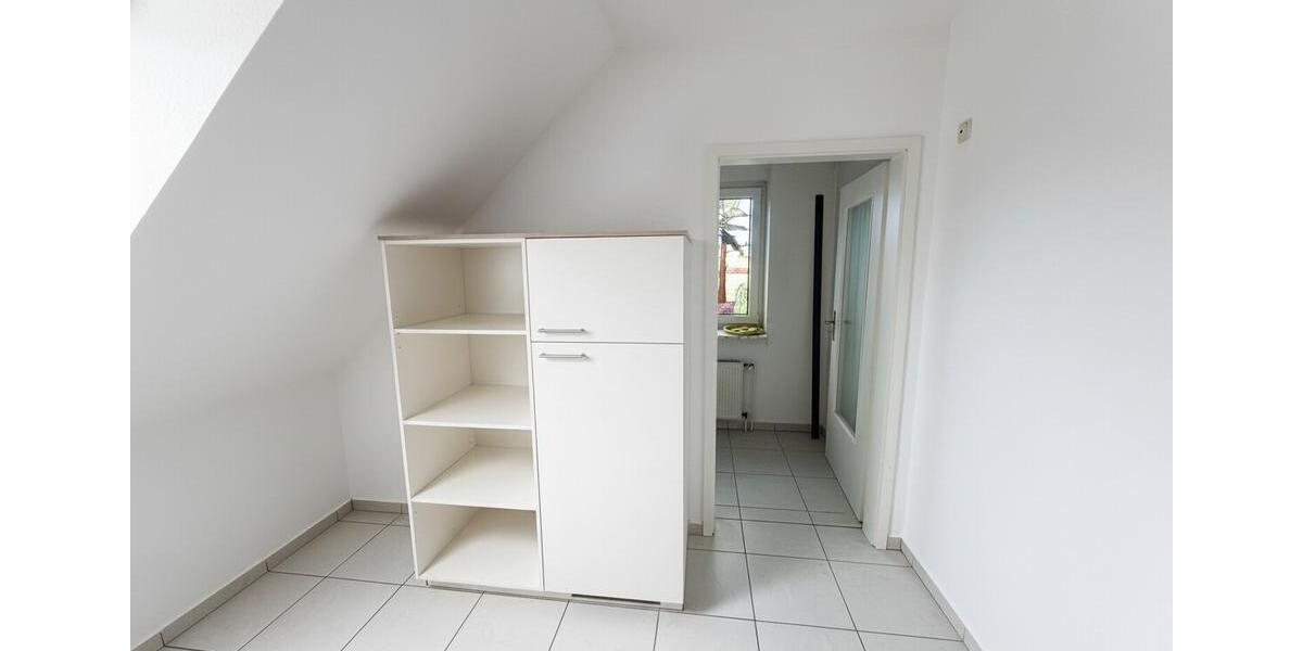 Dachgeschoßwohnung Schneverdingen - 4 Zimmer, 96 m&sup2;, 916&euro; | Angebot:26379899
