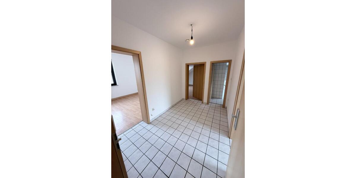 Etagenwohnung Duisburg - 2 Zimmer, 56 m&sup2;, 636&euro; | Angebot:23116490