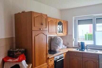 2 Zi. Wohnung mit Balkon und Garage 2 zimmer