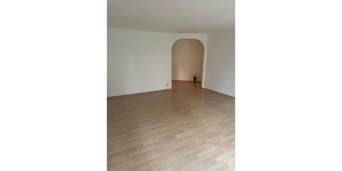 Erdgeschoßwohnung Bad Homburg vor der Höhe Berliner Siedlung/Gartenfeld - 2 Zimmer, 61 m&sup2;, 1.850&euro; | Angebot:24553667