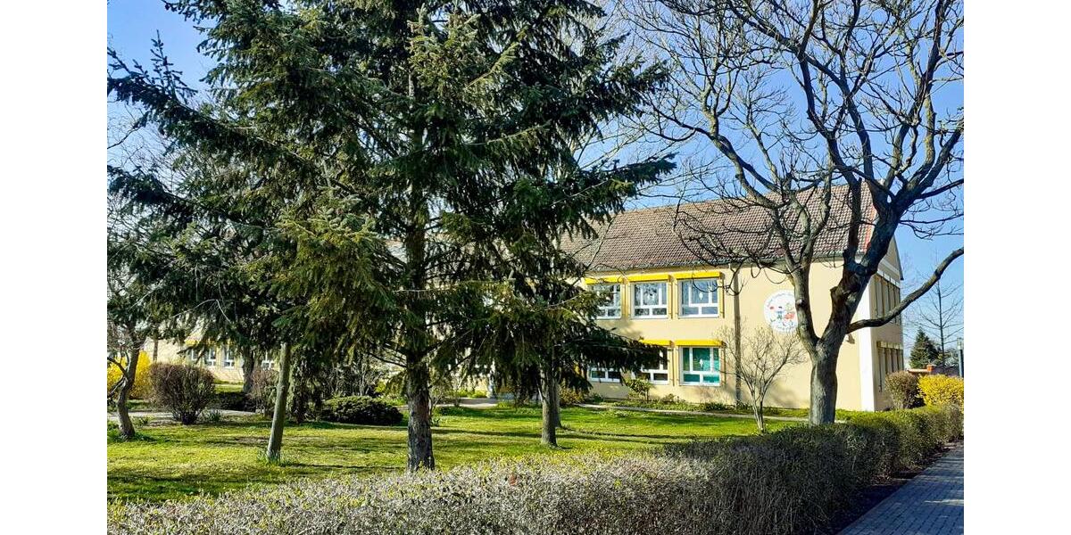Etagenwohnung Zerbst (Anhalt) - 3 Zimmer, 57 m&sup2;, 320&euro; | Angebot:26505455