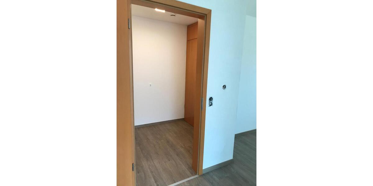 Etagenwohnung Birkenfeld - 3 Zimmer, 90 m&sup2;, 870&euro; | Angebot:26050516